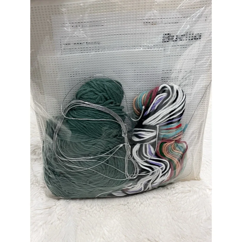 Bucilla Plastic Canvas Kit #6065 New 